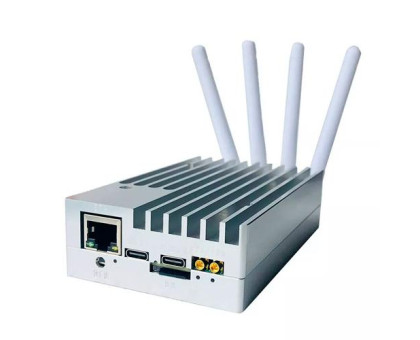 SDR радіостанція з 4 антенами 70МГц 6ГГц LibreSDR PLUTO з Zynq7020