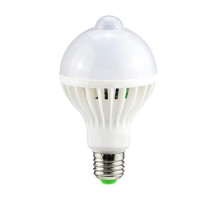 Лампа светодиодная с датчиком движения E27, 24 LED 9Вт